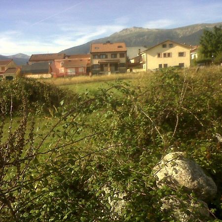 Parque Sierra Norte Rascafría المظهر الخارجي الصورة